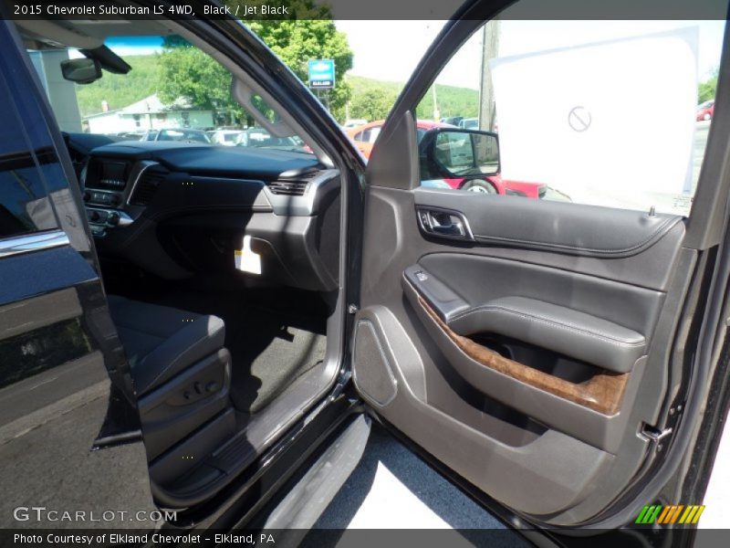 Black / Jet Black 2015 Chevrolet Suburban LS 4WD
