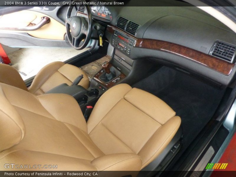 Dashboard of 2004 3 Series 330i Coupe