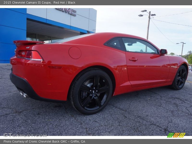 Red Hot / Black 2015 Chevrolet Camaro SS Coupe