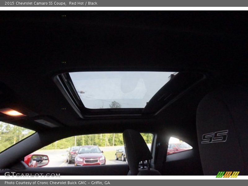Red Hot / Black 2015 Chevrolet Camaro SS Coupe