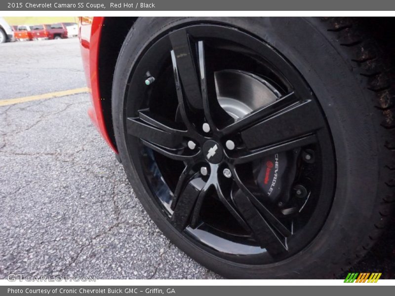Red Hot / Black 2015 Chevrolet Camaro SS Coupe