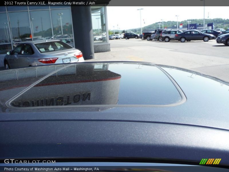 Magnetic Gray Metallic / Ash 2012 Toyota Camry XLE