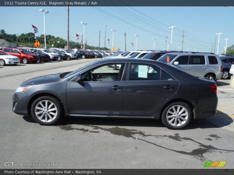 Magnetic Gray Metallic / Ash 2012 Toyota Camry XLE