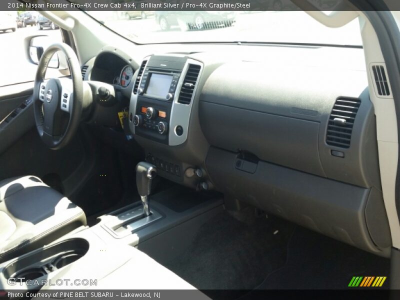 Brilliant Silver / Pro-4X Graphite/Steel 2014 Nissan Frontier Pro-4X Crew Cab 4x4