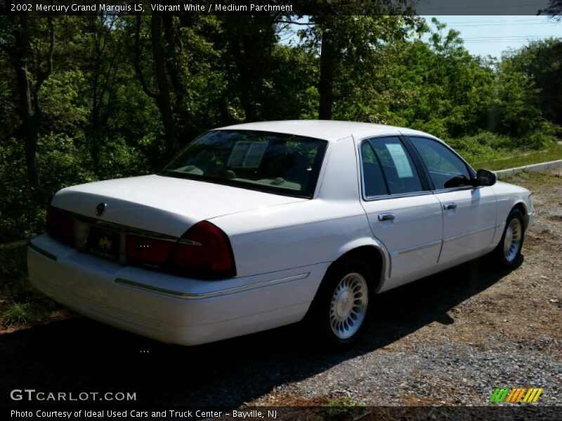 Vibrant White / Medium Parchment 2002 Mercury Grand Marquis LS