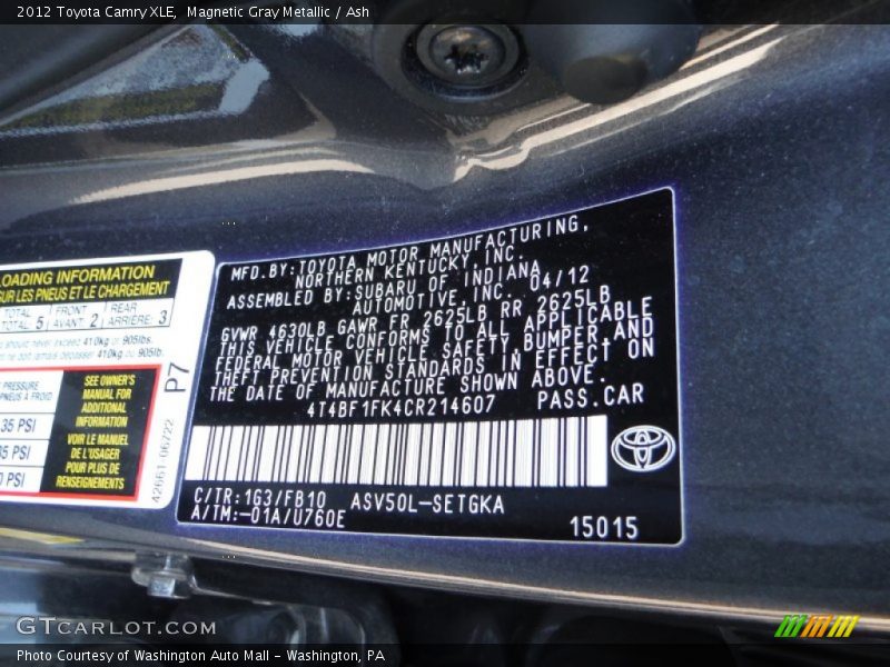 Magnetic Gray Metallic / Ash 2012 Toyota Camry XLE