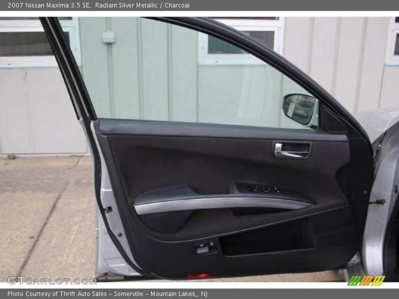 Radiant Silver Metallic / Charcoal 2007 Nissan Maxima 3.5 SE