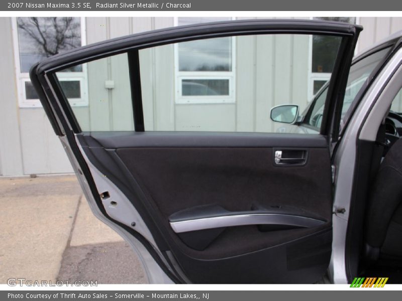 Radiant Silver Metallic / Charcoal 2007 Nissan Maxima 3.5 SE