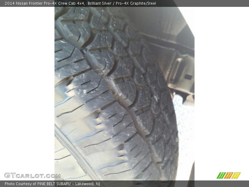Brilliant Silver / Pro-4X Graphite/Steel 2014 Nissan Frontier Pro-4X Crew Cab 4x4