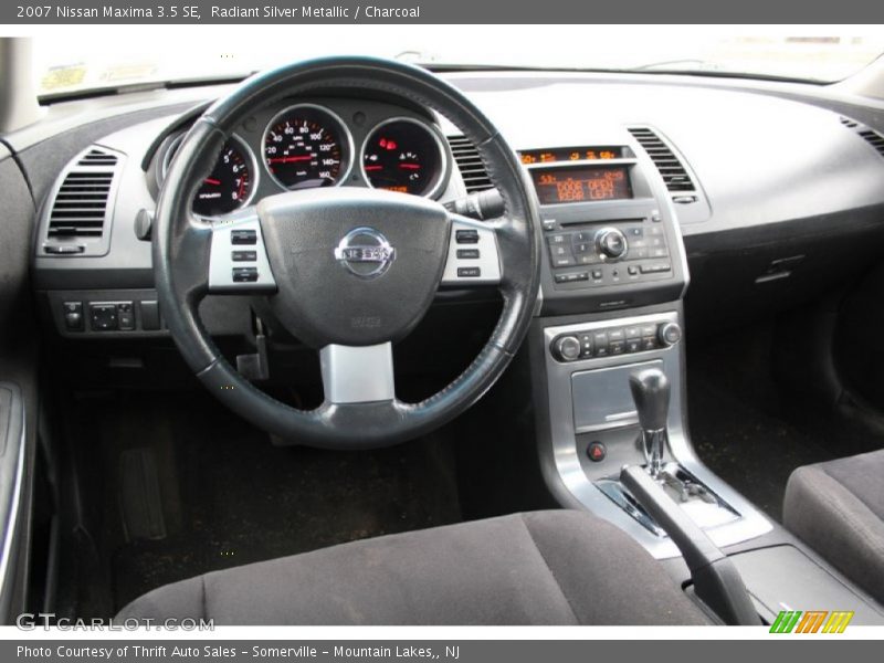 Radiant Silver Metallic / Charcoal 2007 Nissan Maxima 3.5 SE