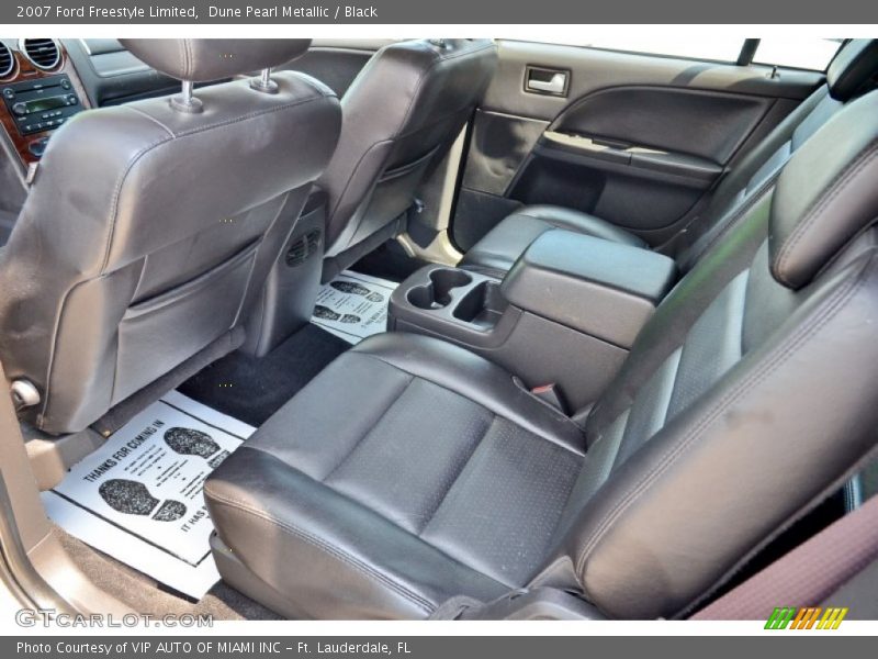 Dune Pearl Metallic / Black 2007 Ford Freestyle Limited