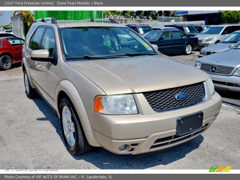 Dune Pearl Metallic / Black 2007 Ford Freestyle Limited