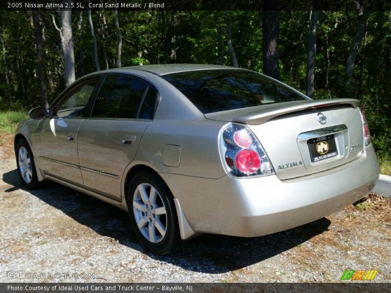 Coral Sand Metallic / Blond 2005 Nissan Altima 2.5 SL