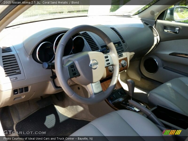 Coral Sand Metallic / Blond 2005 Nissan Altima 2.5 SL
