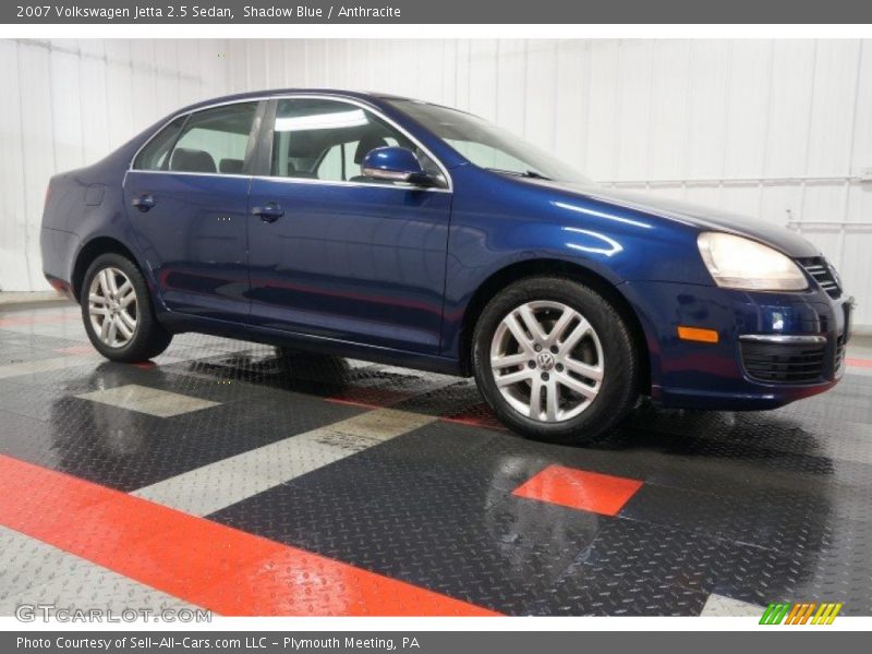 Front 3/4 View of 2007 Jetta 2.5 Sedan