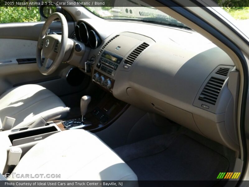 Coral Sand Metallic / Blond 2005 Nissan Altima 2.5 SL