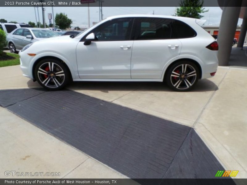 White / Black 2013 Porsche Cayenne GTS