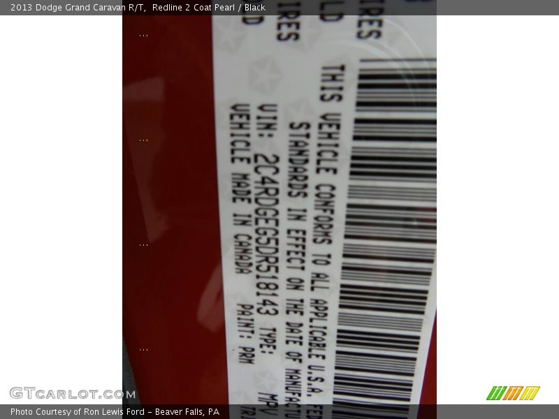 Redline 2 Coat Pearl / Black 2013 Dodge Grand Caravan R/T