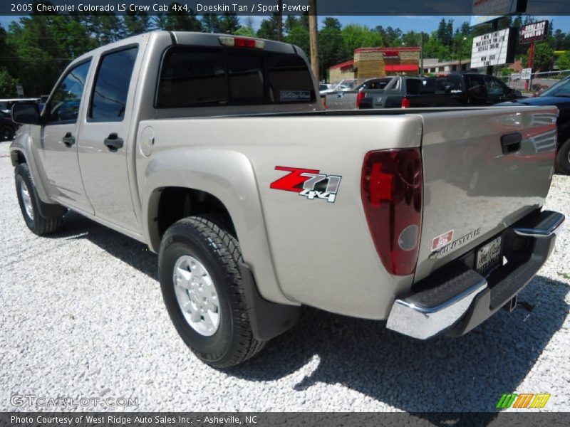 Doeskin Tan / Sport Pewter 2005 Chevrolet Colorado LS Crew Cab 4x4