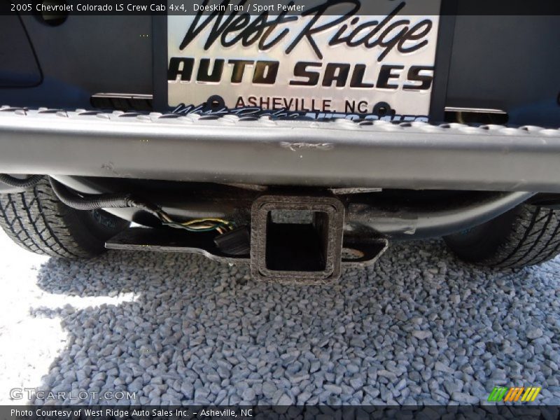 Doeskin Tan / Sport Pewter 2005 Chevrolet Colorado LS Crew Cab 4x4