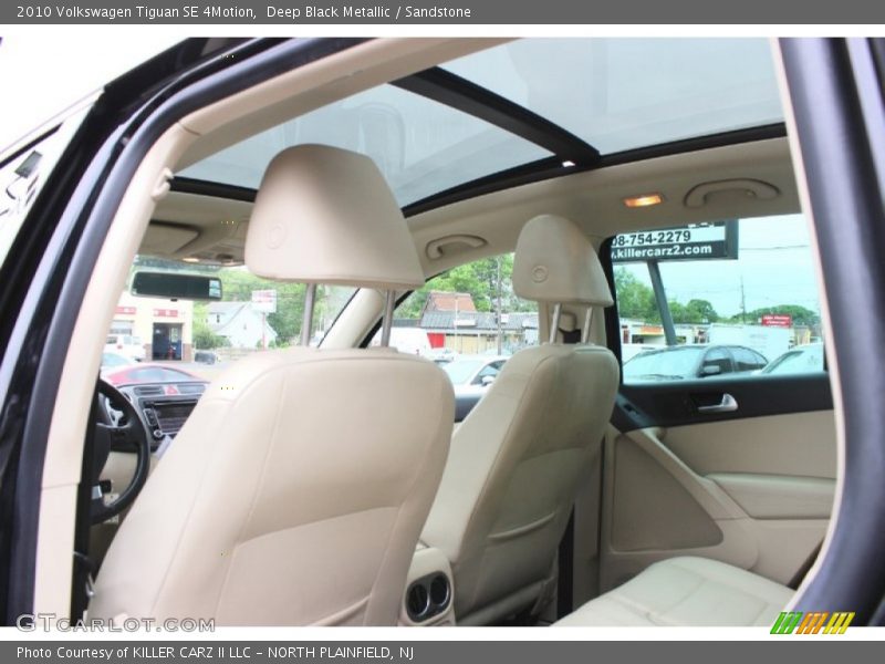 Deep Black Metallic / Sandstone 2010 Volkswagen Tiguan SE 4Motion