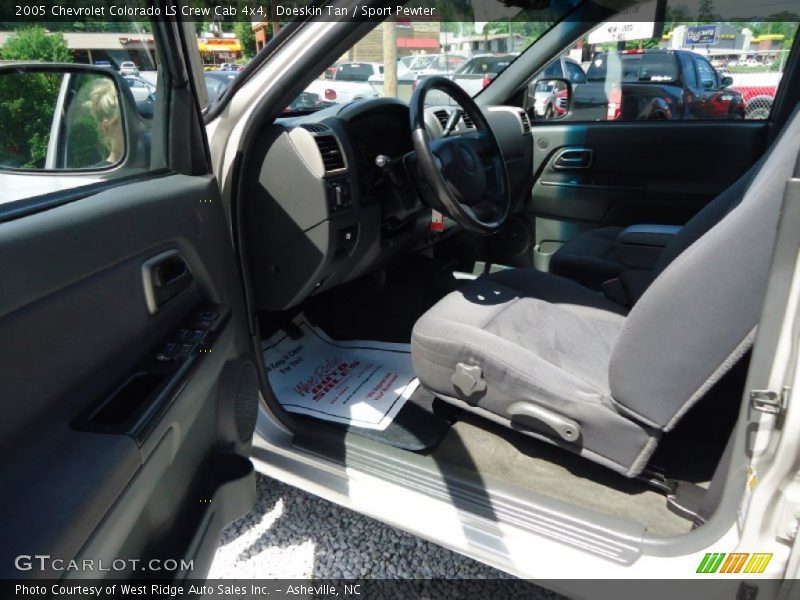 Doeskin Tan / Sport Pewter 2005 Chevrolet Colorado LS Crew Cab 4x4