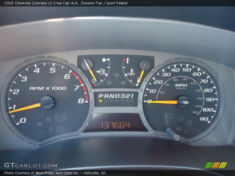 Doeskin Tan / Sport Pewter 2005 Chevrolet Colorado LS Crew Cab 4x4