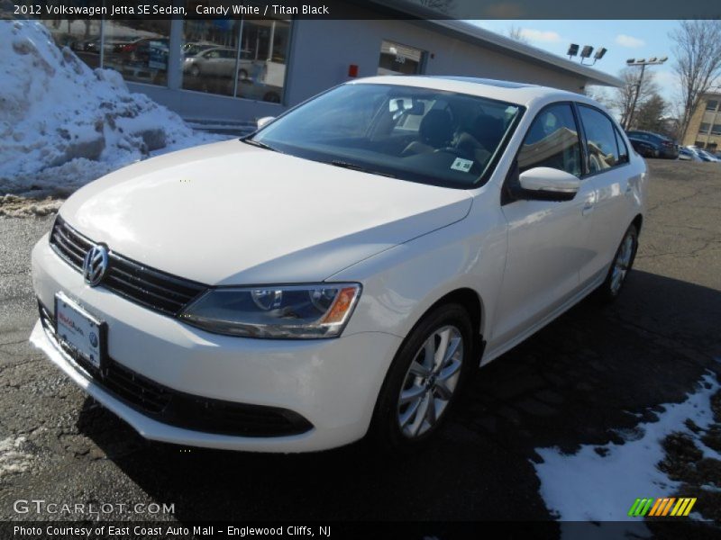 Candy White / Titan Black 2012 Volkswagen Jetta SE Sedan