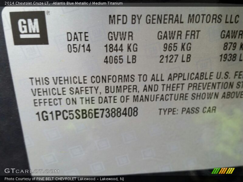 Atlantis Blue Metallic / Medium Titanium 2014 Chevrolet Cruze LT
