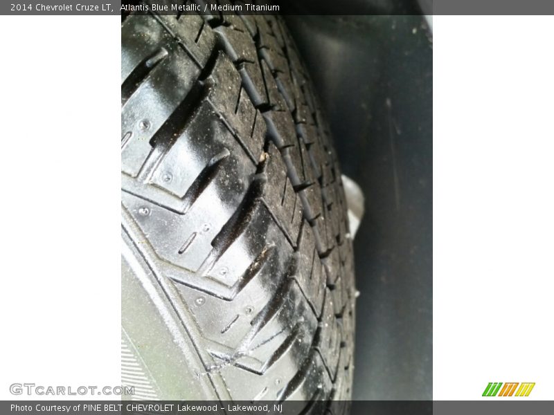 Atlantis Blue Metallic / Medium Titanium 2014 Chevrolet Cruze LT