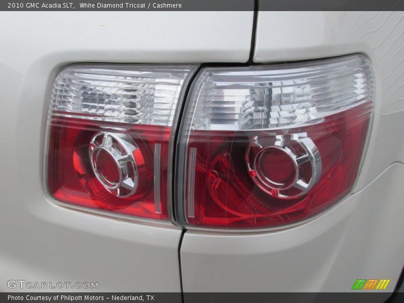White Diamond Tricoat / Cashmere 2010 GMC Acadia SLT
