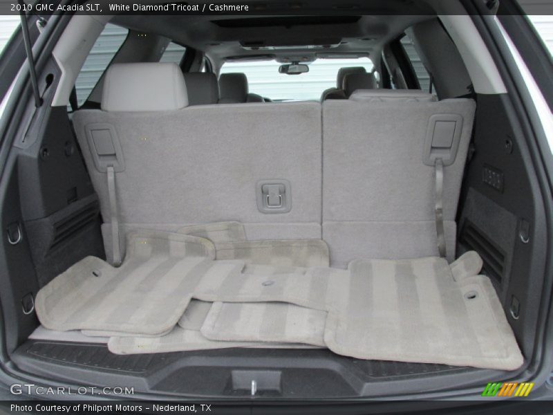 White Diamond Tricoat / Cashmere 2010 GMC Acadia SLT