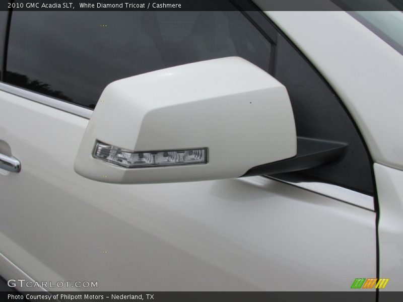 White Diamond Tricoat / Cashmere 2010 GMC Acadia SLT