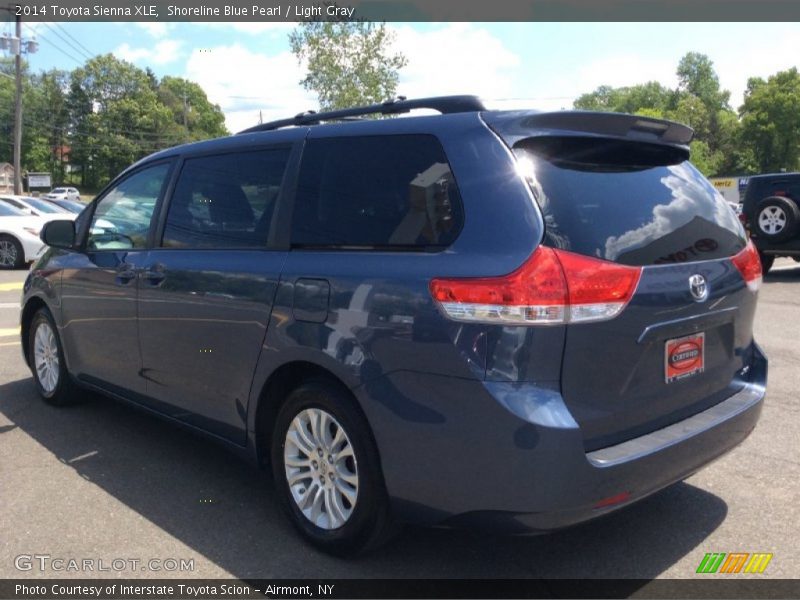 Shoreline Blue Pearl / Light Gray 2014 Toyota Sienna XLE