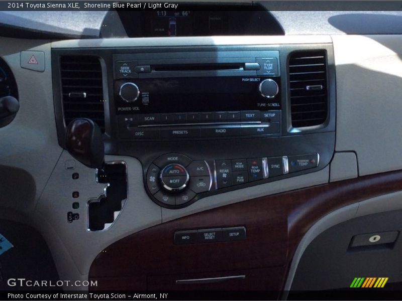Shoreline Blue Pearl / Light Gray 2014 Toyota Sienna XLE