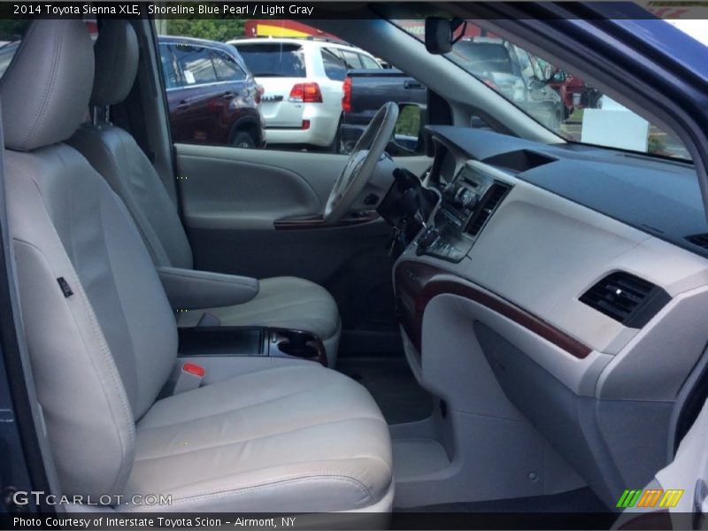 Shoreline Blue Pearl / Light Gray 2014 Toyota Sienna XLE