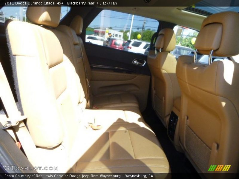Blackberry Pearl / Black/Tan 2011 Dodge Durango Citadel 4x4