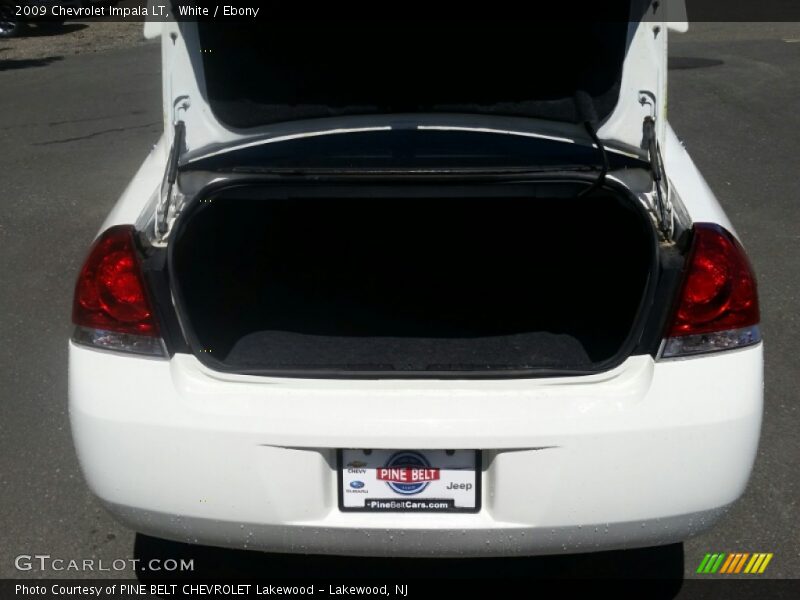 White / Ebony 2009 Chevrolet Impala LT