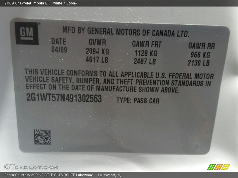 White / Ebony 2009 Chevrolet Impala LT