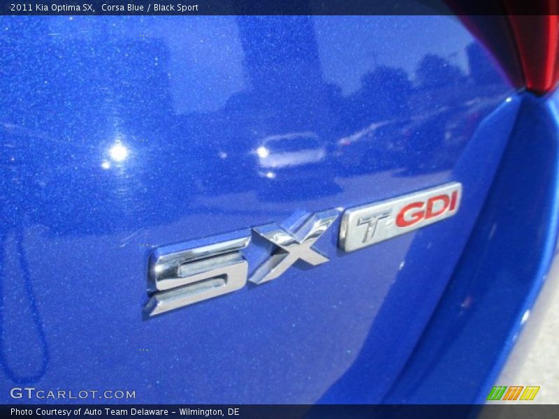 Corsa Blue / Black Sport 2011 Kia Optima SX