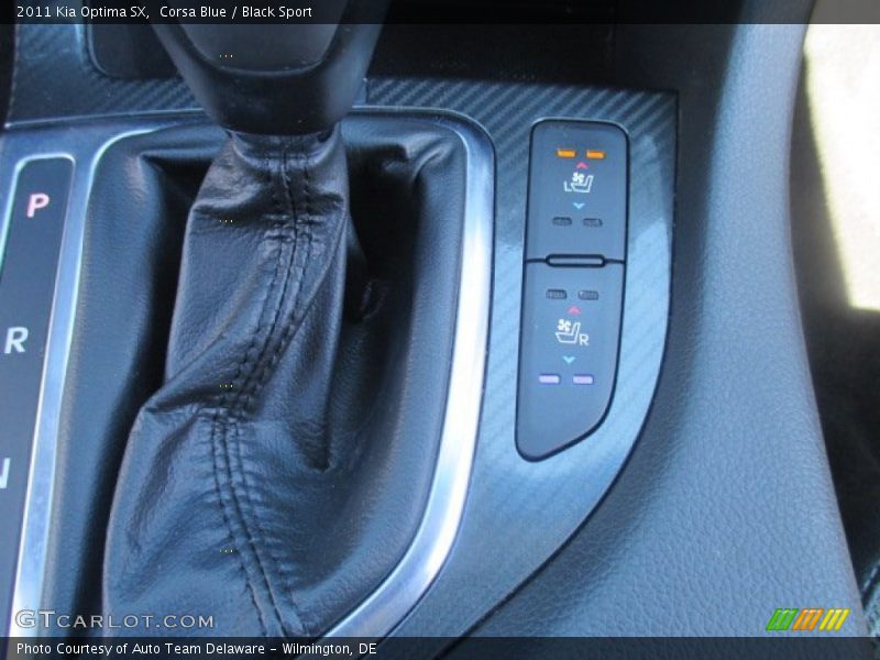 Corsa Blue / Black Sport 2011 Kia Optima SX