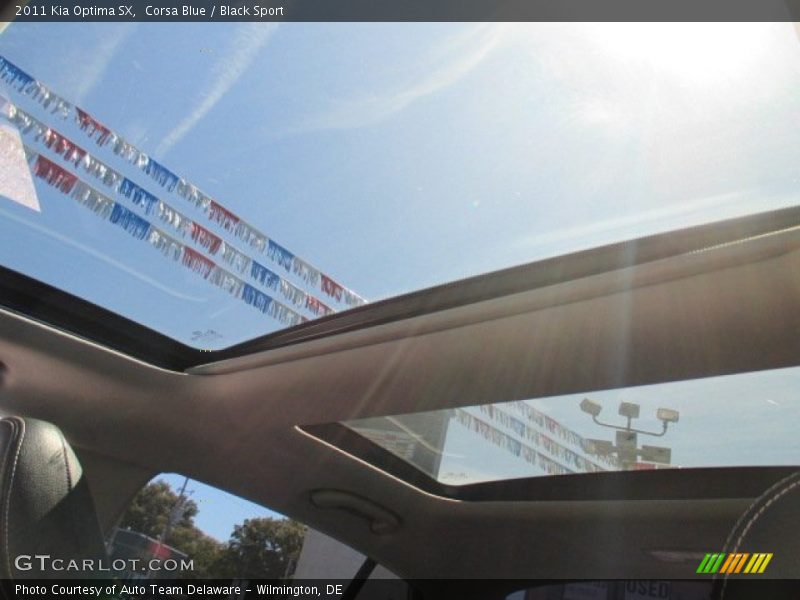 Corsa Blue / Black Sport 2011 Kia Optima SX