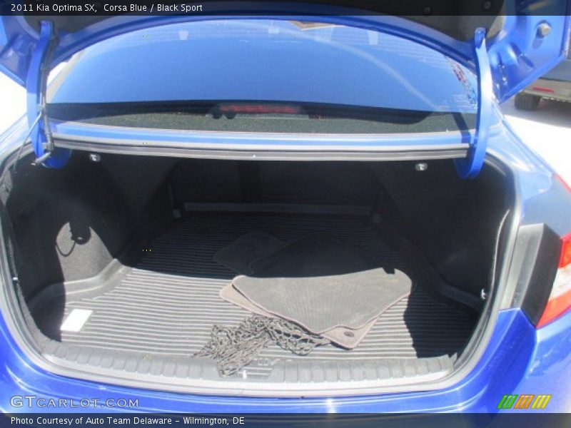 Corsa Blue / Black Sport 2011 Kia Optima SX