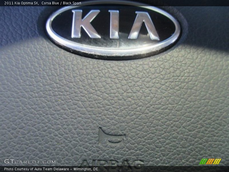 Corsa Blue / Black Sport 2011 Kia Optima SX