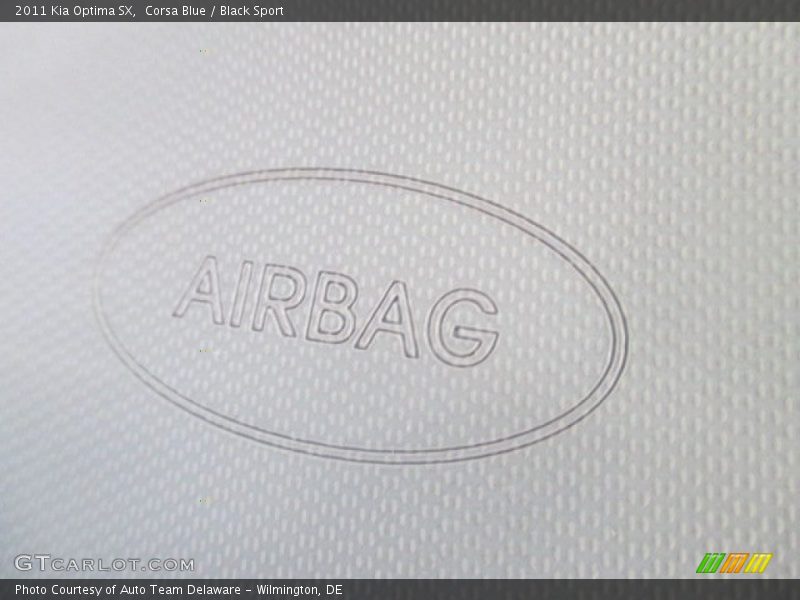 Corsa Blue / Black Sport 2011 Kia Optima SX