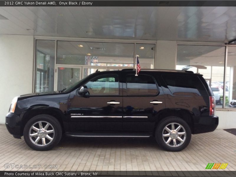 Onyx Black / Ebony 2012 GMC Yukon Denali AWD