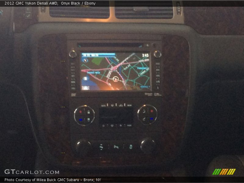 Onyx Black / Ebony 2012 GMC Yukon Denali AWD
