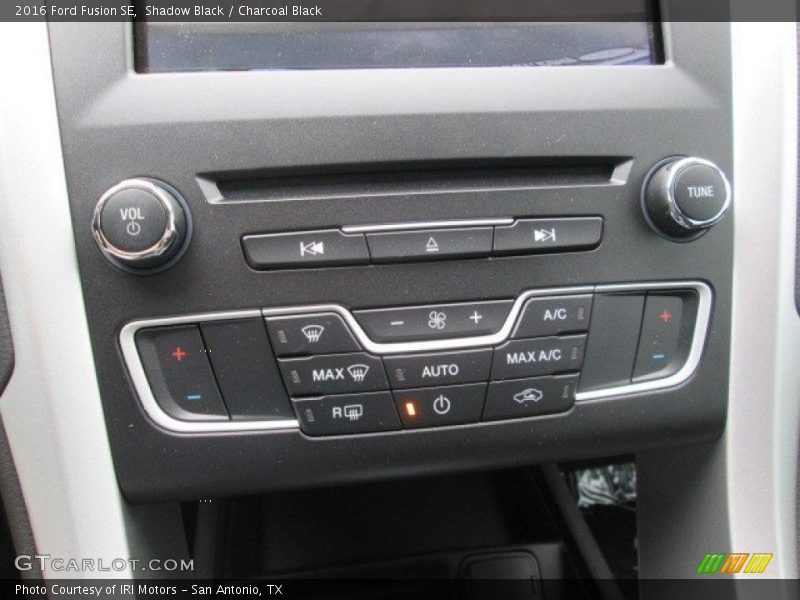 Shadow Black / Charcoal Black 2016 Ford Fusion SE