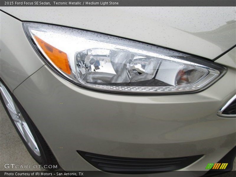 Tectonic Metallic / Medium Light Stone 2015 Ford Focus SE Sedan