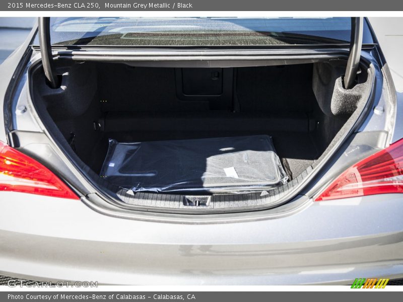 Mountain Grey Metallic / Black 2015 Mercedes-Benz CLA 250